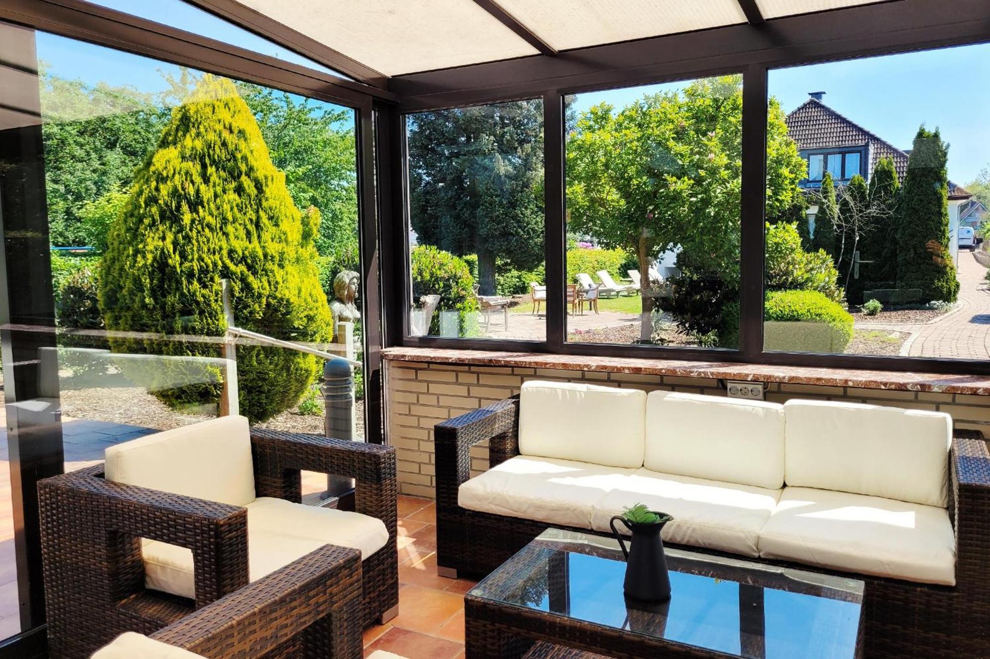 Strandnahe Moderne Ferienwohnung mit Garten Scharbeutz Exterior photo